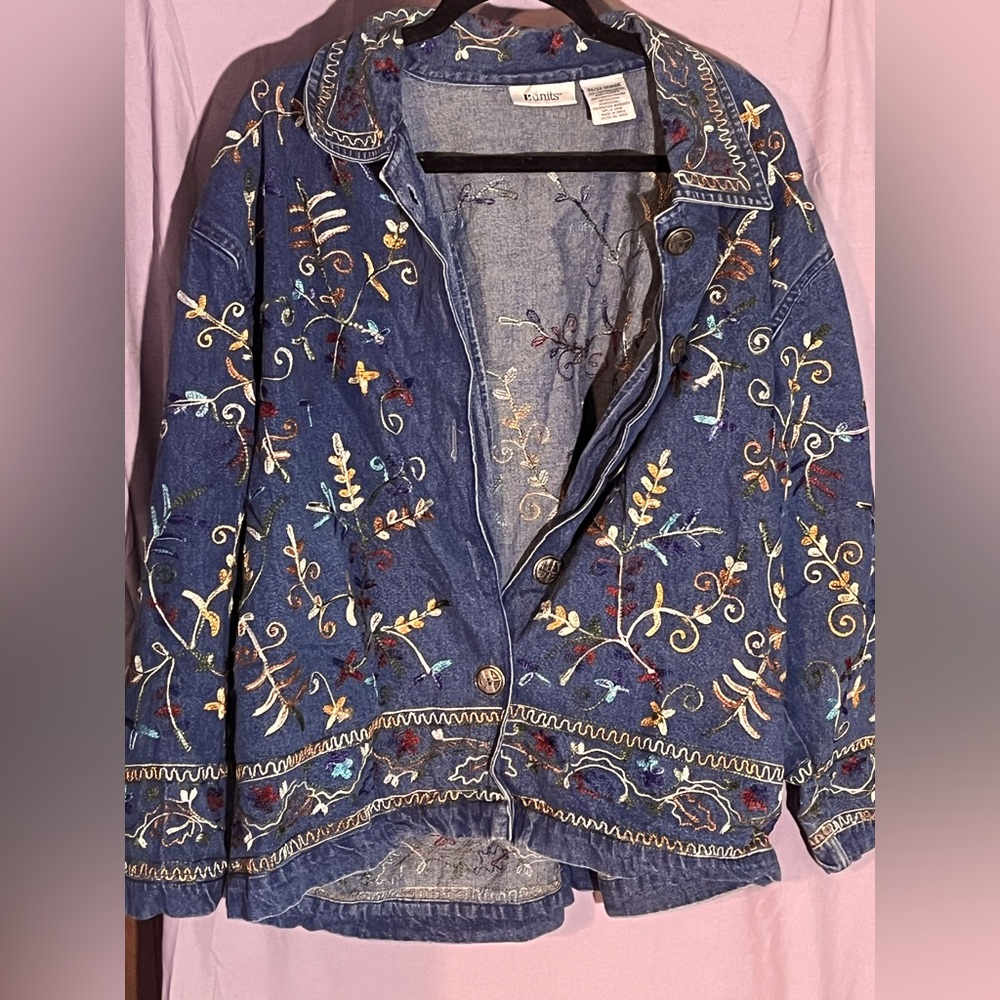 Denim jacket lightweight